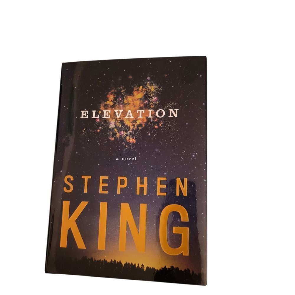 Elevation by Stephen King - Hardcover